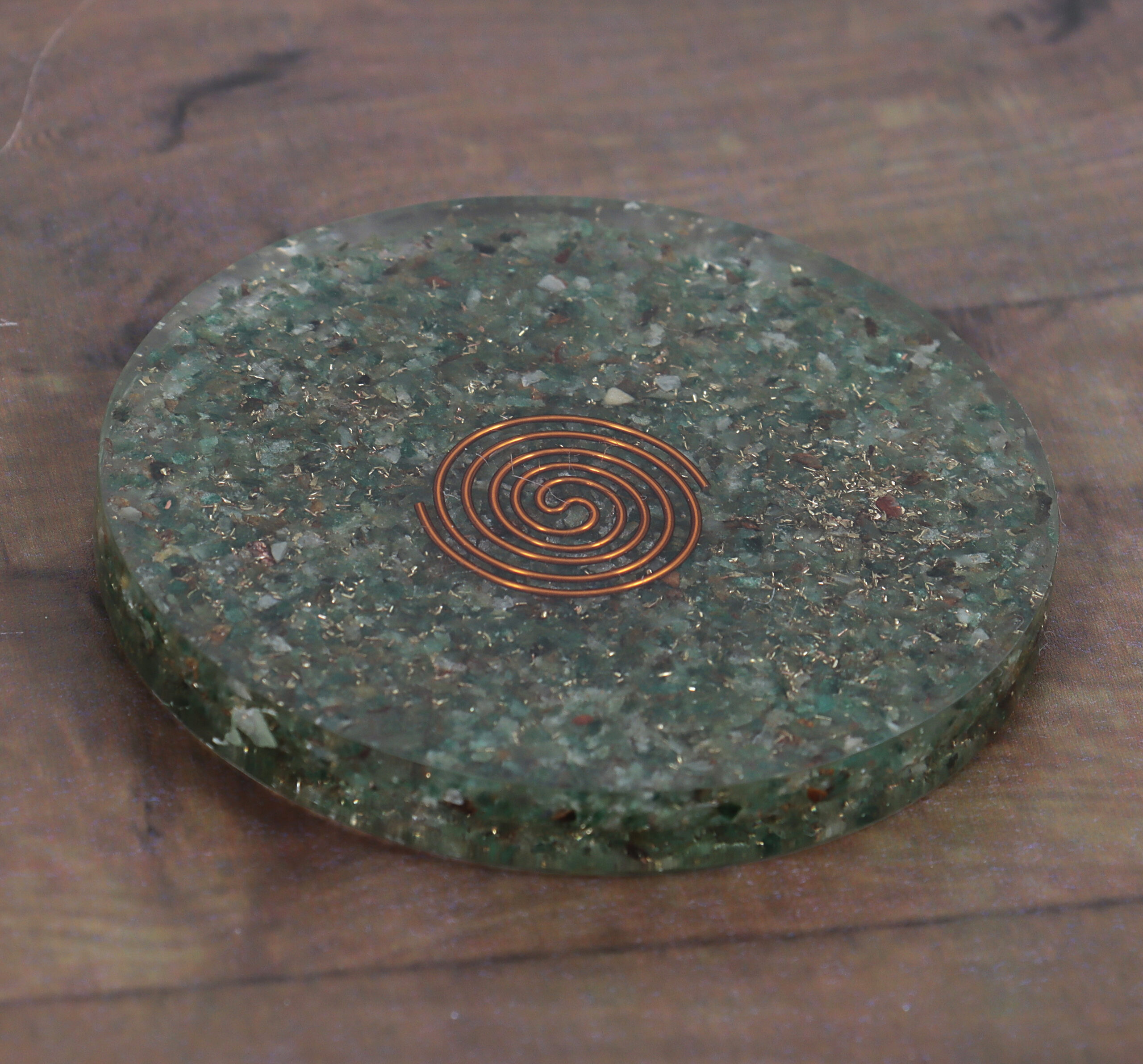 KACHVI Crystal Set |Green Coaster Orgone