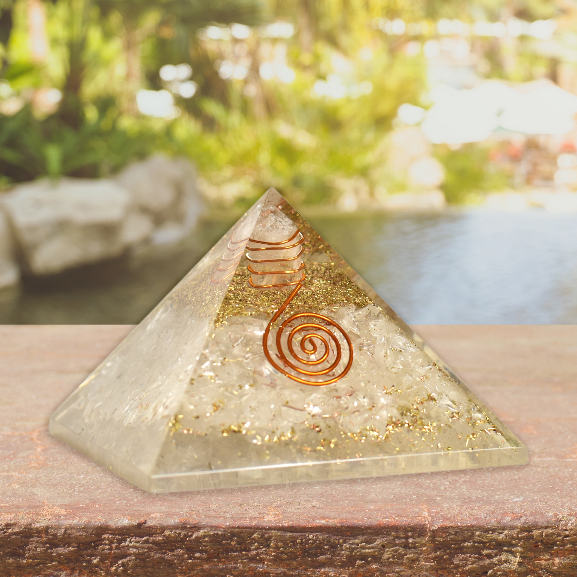 KACHVI Crystal Set |Clear Pryamid